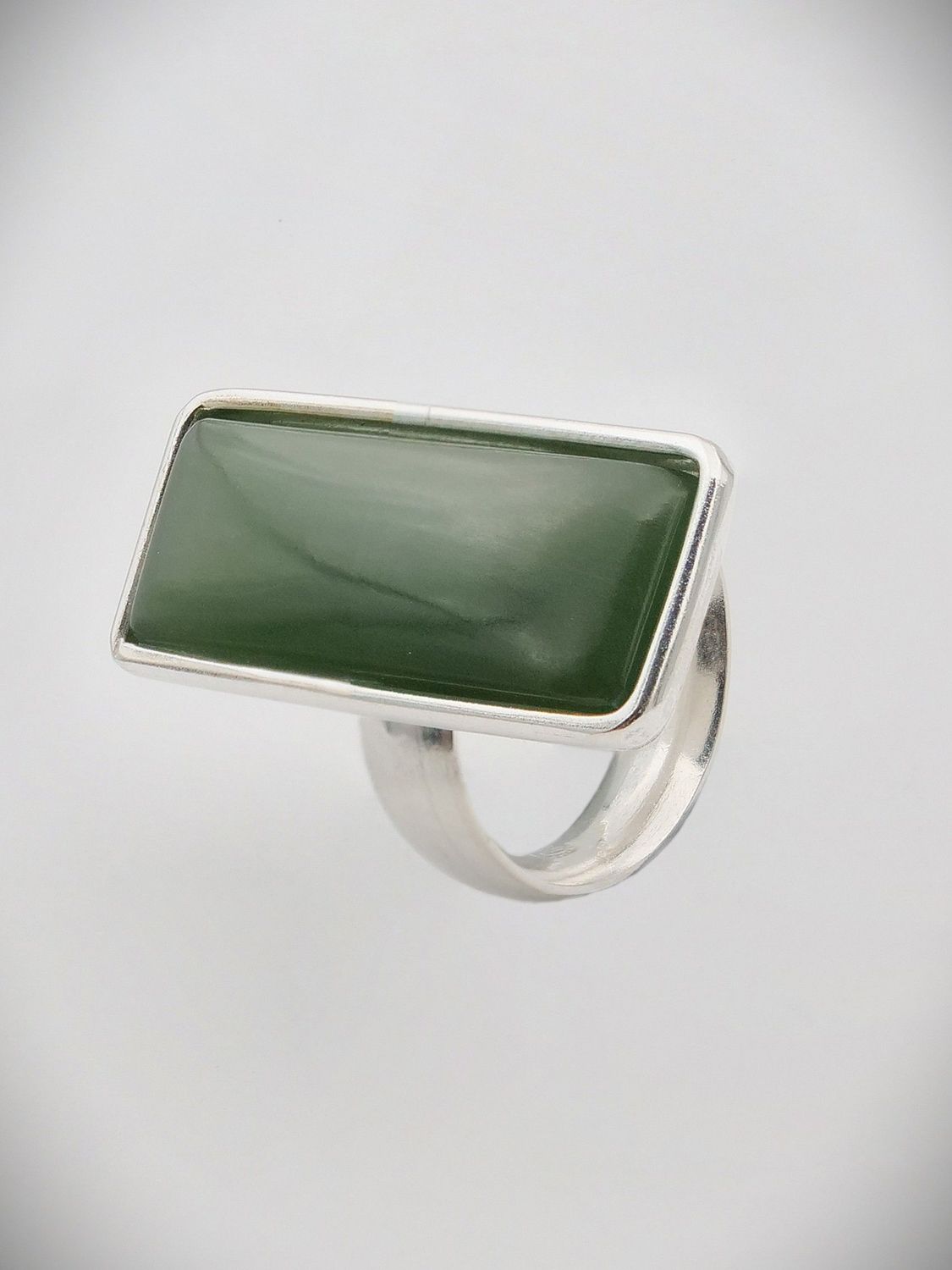 Moko Pounamu Ana Krakosky NZ Genuine Kahurangi Greenstone & Sterling Silver Rectangle Ring - Wainui