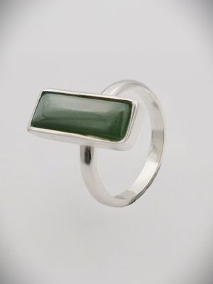 Moko Pounamu Ana Krakosky NZ Genuine Kahurangi Greenstone & Sterling Silver Rectangle Ring - Parakai