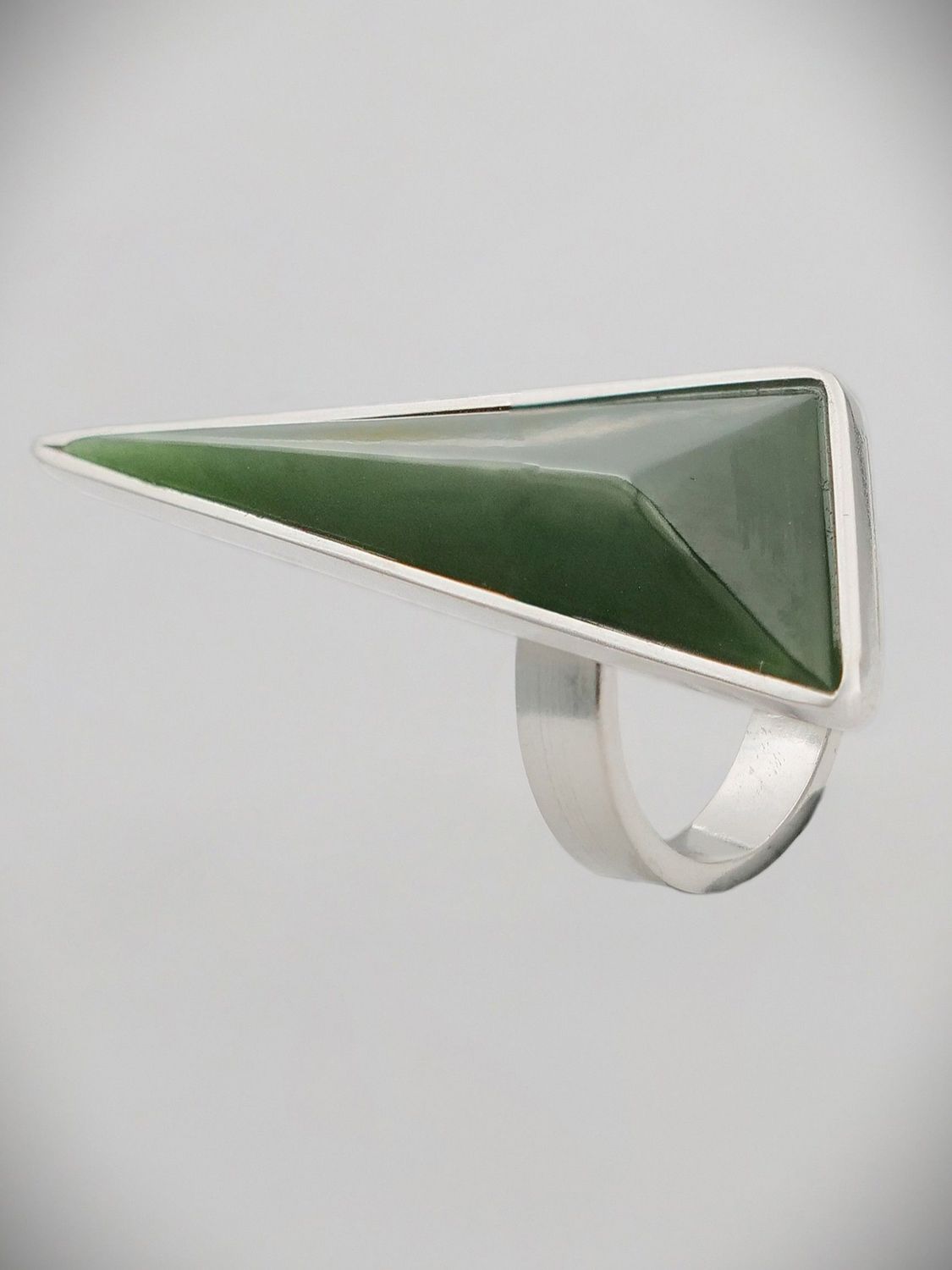 Moko Pounamu Ana Krakosky NZ Genuine Kahurangi Greenstone & Sterling Silver Contemporary Triangle Ring - Rangiwai