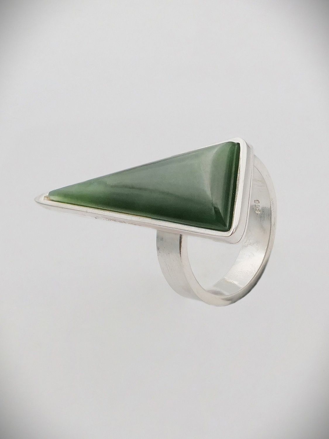 Moko Pounamu Ana Krakosky NZ Genuine Kahurangi Flower Greenstone & Sterling Silver Contemporary Triangle Ring - Matuku