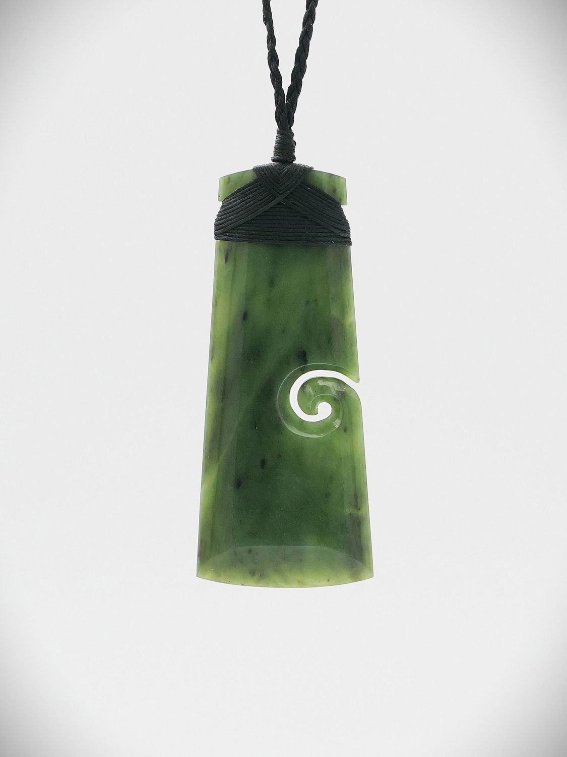 Moko Pounamu Toki NZ Genuine Kawakawa Greenstone - Waimarama