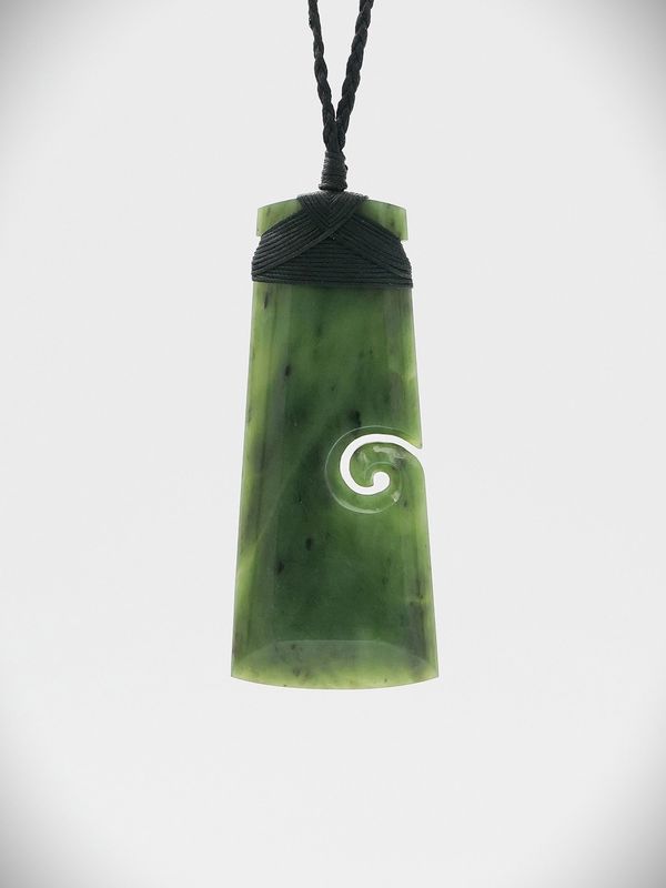 Moko Pounamu Toki NZ Genuine Kawakawa Greenstone - Waimarama
