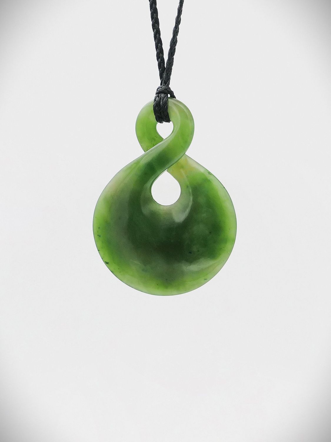 Moko Pounamu Pikorua (Twist) NZ Genuine Kahurangi Greenstone - Tahekeroa