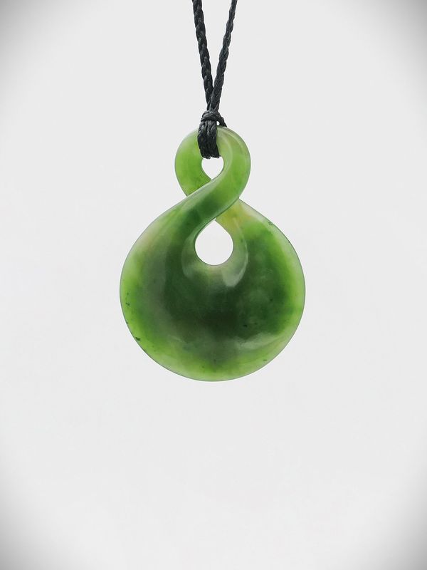 Moko Pounamu Pikorua (Twist) NZ Genuine Kahurangi Greenstone - Tahekeroa