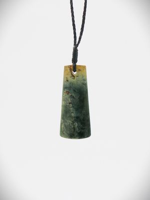 Moko Pounamu Kuru Drop NZ Genuine Kawakawa Flower Greenstone - Rangikohu