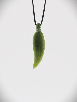 Moko Pounamu Artistic Leaf NZ Genuine Kawakawa Greenstone - Patoka