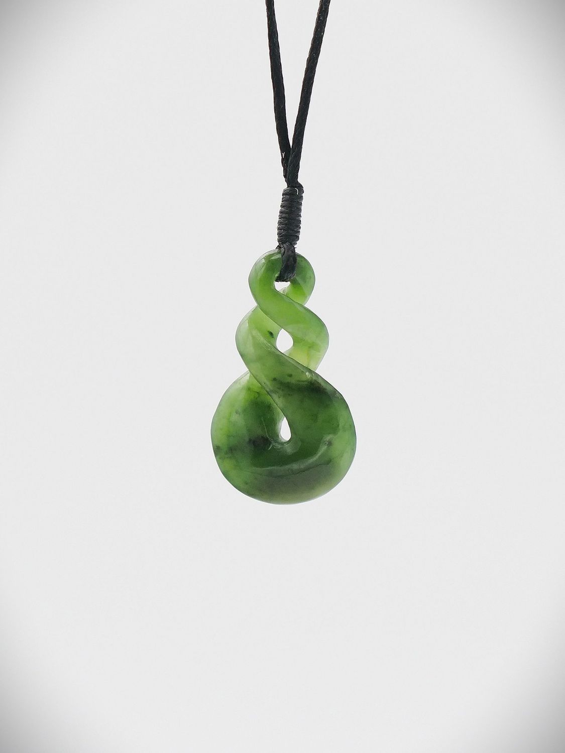 Moko Pounamu Pikorua NZ Genuine Kawakawa Greenstone - Tauweru