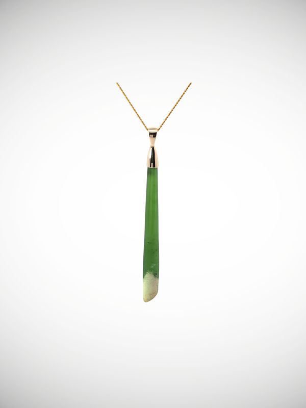 Moko Pounamu Gilt Jewellery Roimata (Teardrop) NZ Genuine Kahurangi Flower Greenstone & 9ct Gold - Okaka