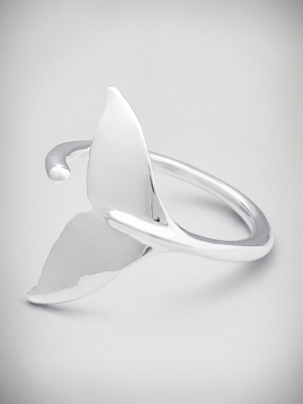 Moko Pounamu Whale Tail Sterling Silver Ring - WT3