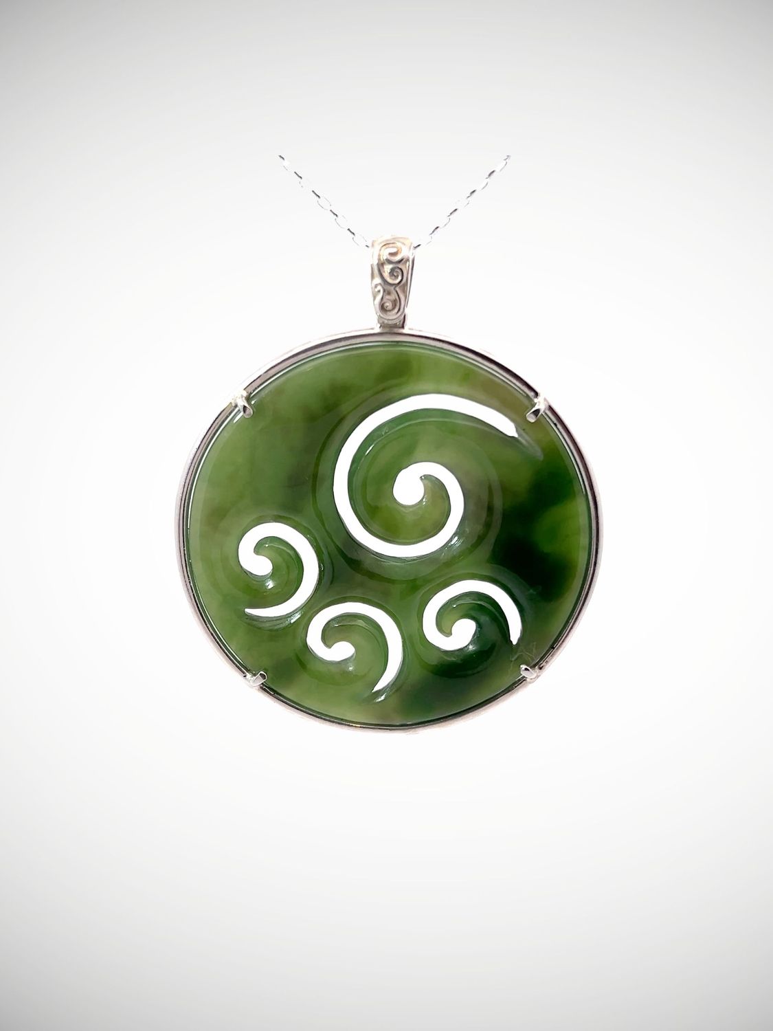 Moko Pounamu Porohita (Disc) Koru NZ Genuine Auhunga Greenstone & Silver - Herutui