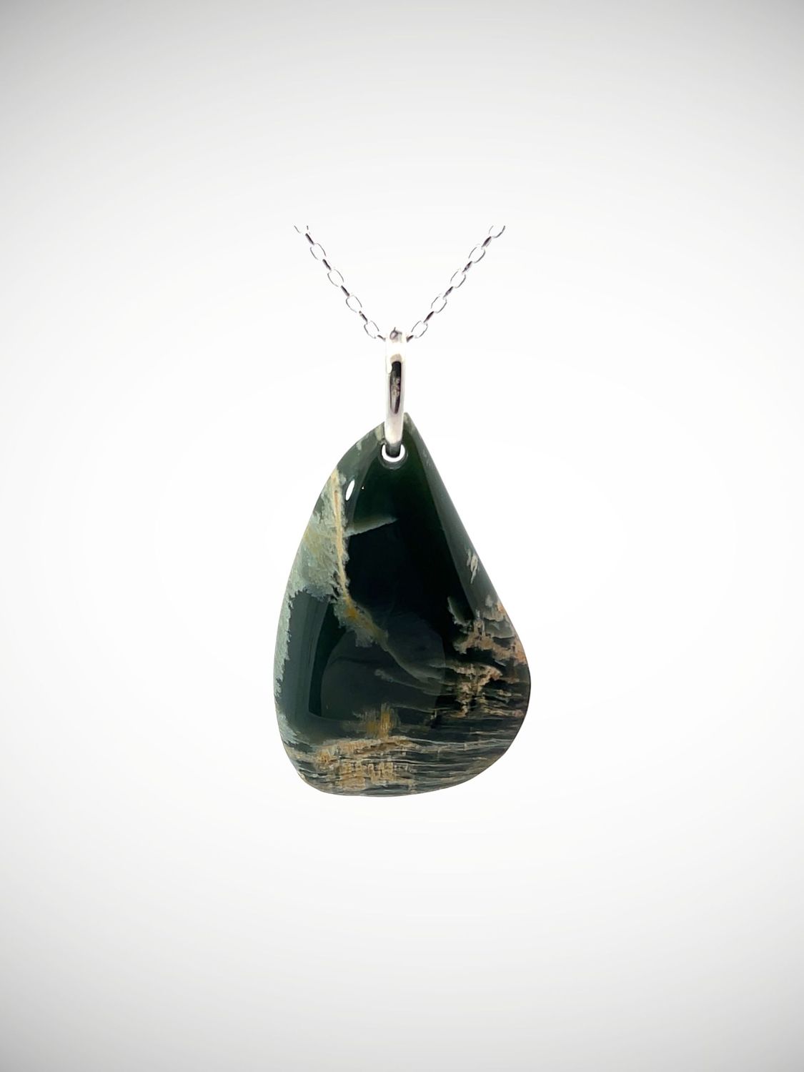 Moko Pounamu Roimata (Teardrop) NZ Genuine Inanga Greenstone with Sterling Silver bail - Karara