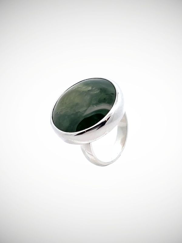 Moko Pounamu Jewellery NZ Genuine Kawakawa Flower Pounamu & Sterling Silver Ring - Tokata