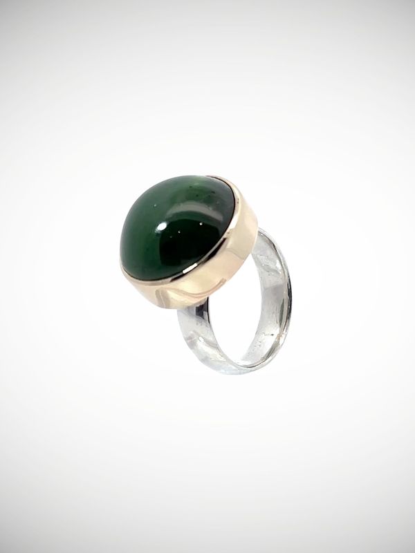 Moko Pounamu Jewellery NZ Genuine Yellow Gold Set Dome Cut Kahurangi Pounamu on Sterling Silver Band - Maitahi