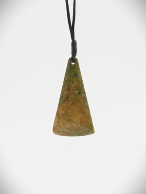 Moko Pounamu Toki NZ Genuine Raukaraka Greenstone - Utiku
