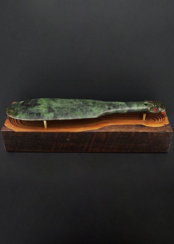 Moko Pounamu Mere NZ Genuine Kahotea Totoweka Greenstone -Okiritoto