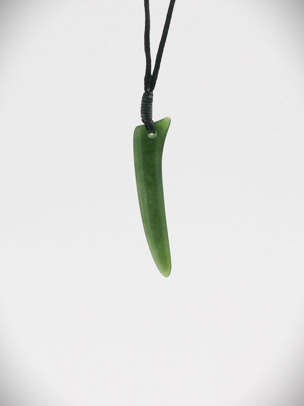 Moko Pounamu Rei Niho NZ Genuine Kahotea Greenstone - Hatuma
