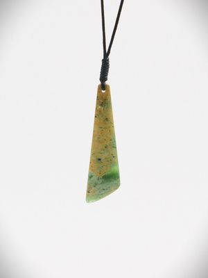 Moko Pounamu Toki NZ Genuine Kahurangi Flower Greenstone - Apiti