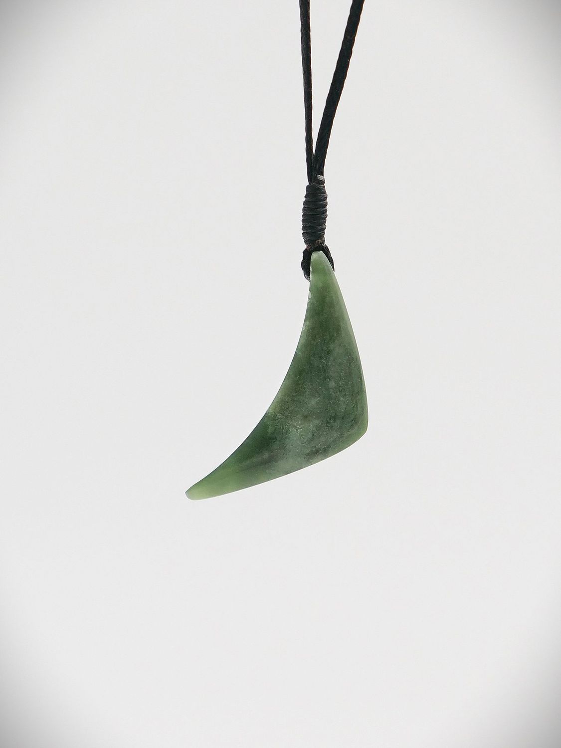 Moko Pounamu Kuru Drop NZ Genuine Kawakawa Flower Greenstone - Puketapu