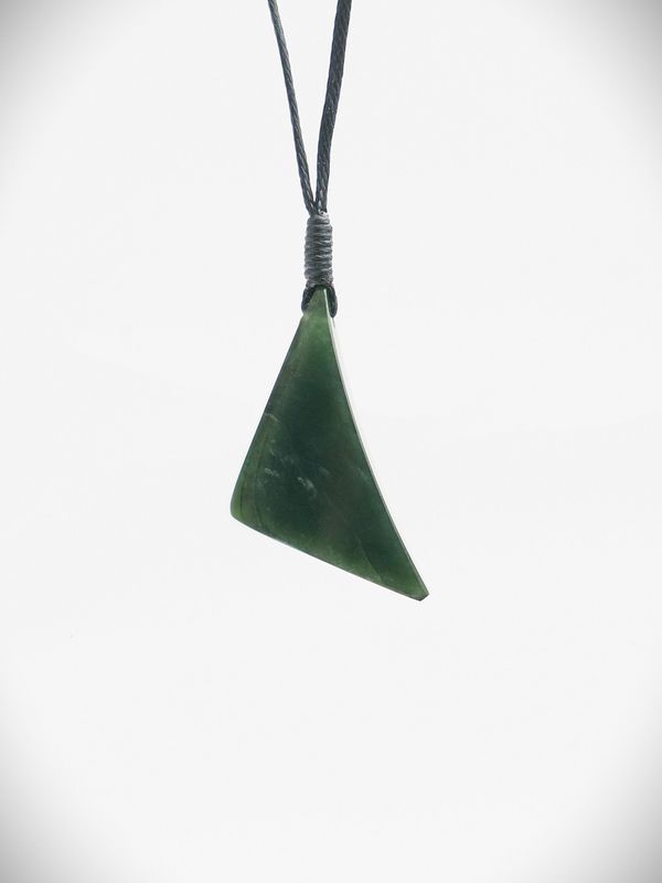 Moko Pounamu Kuru Drop NZ Genuine Kawakawa Greenstone - Umutoi