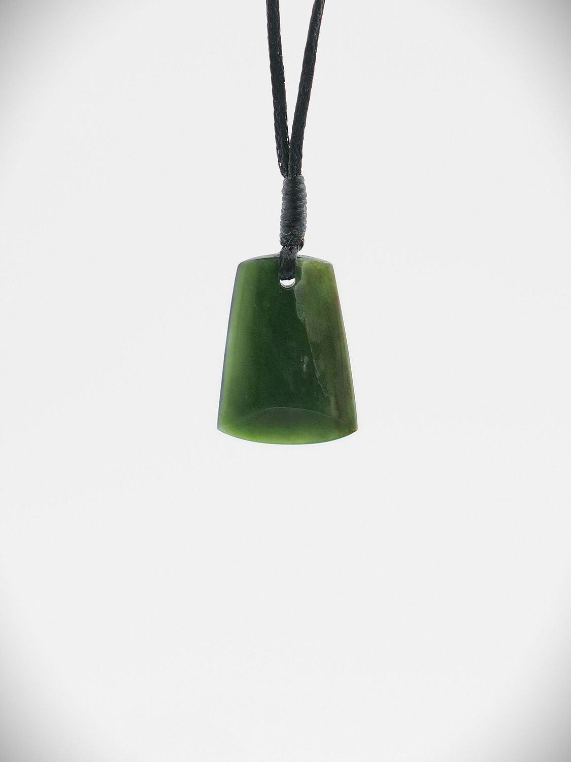 Moko Pounamu Toki NZ Genuine Kawakawa Greenstone - Horopito