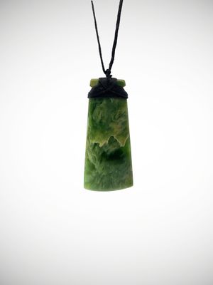 Moko Pounamu Toki NZ Genuine Kahotea Greenstone - Whanganui
