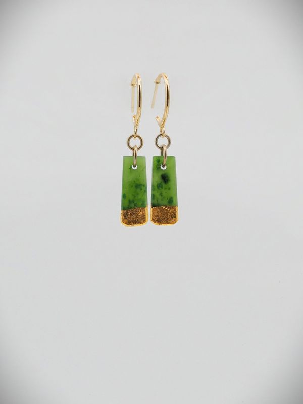 Moko Pounamu Ana Krakosky NZ Genuine Kahurangi Greenstone & Gold Accent Earrings - Hatuma
