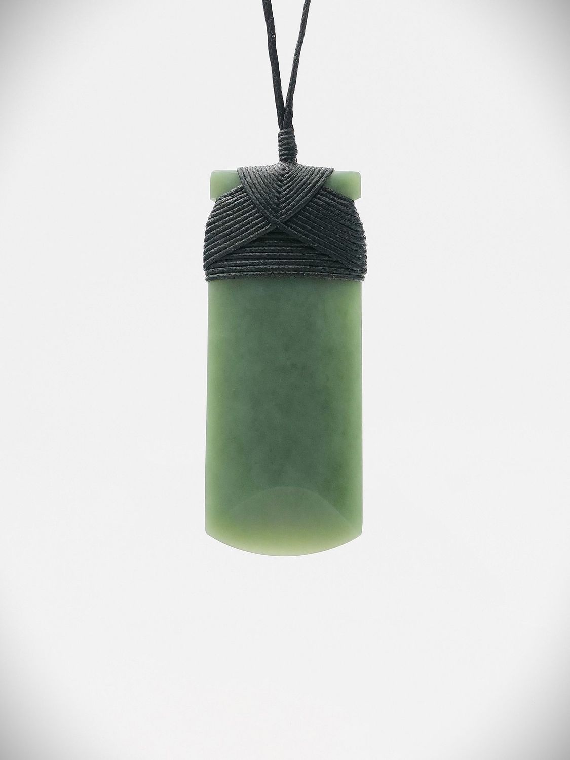 Moko Pounamu Toki NZ Genuine Inanga Greenstone - Tongariro