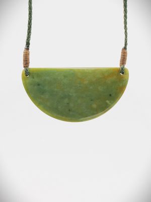 Moko Pounamu Kouma (Breastplate) NZ Genuine Raukaraka Greenstone - Motuoapa