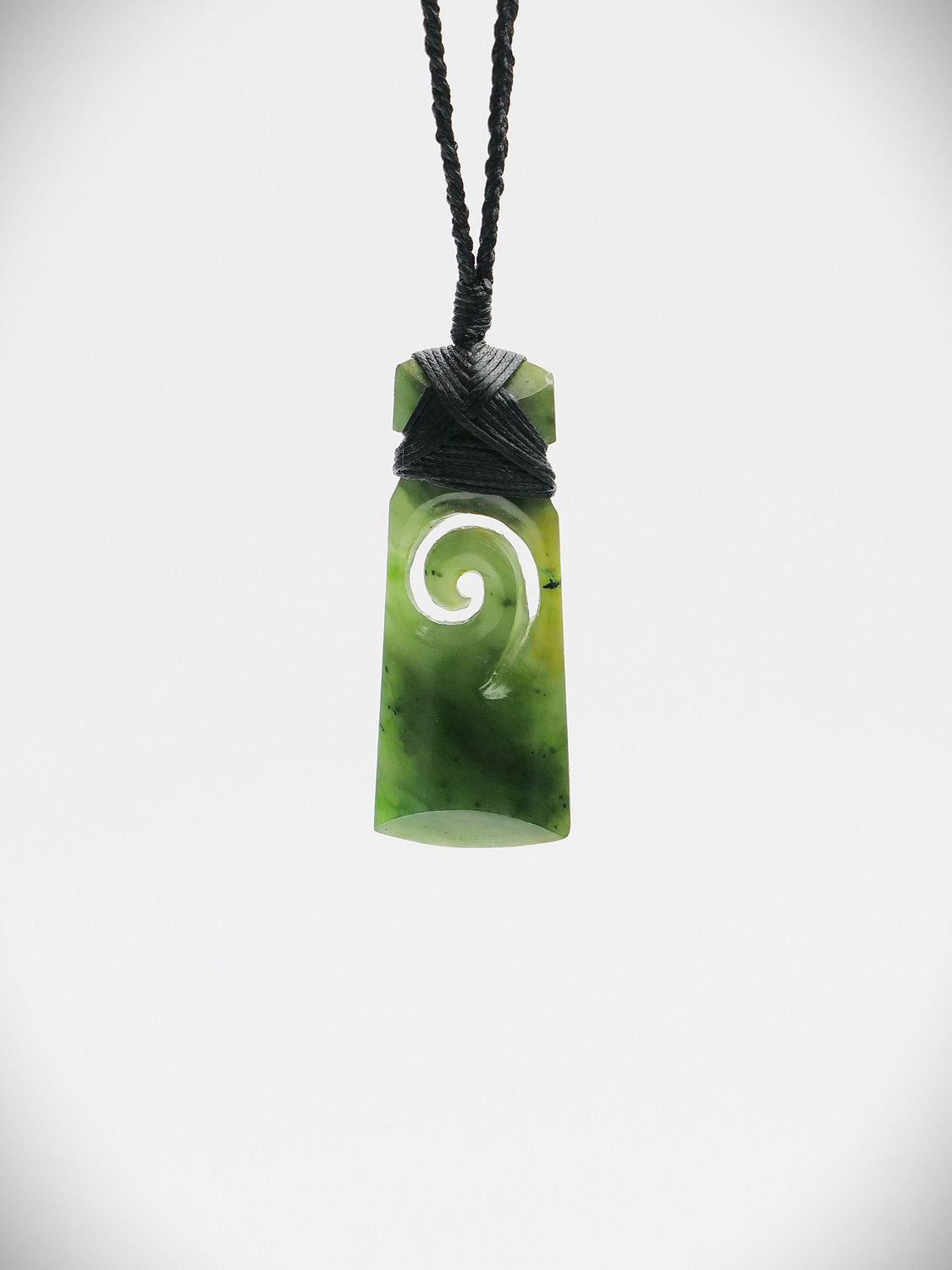 Moko Pounamu Toki with Koru NZ Genuine Kawakawa Greenstone - Maupuia