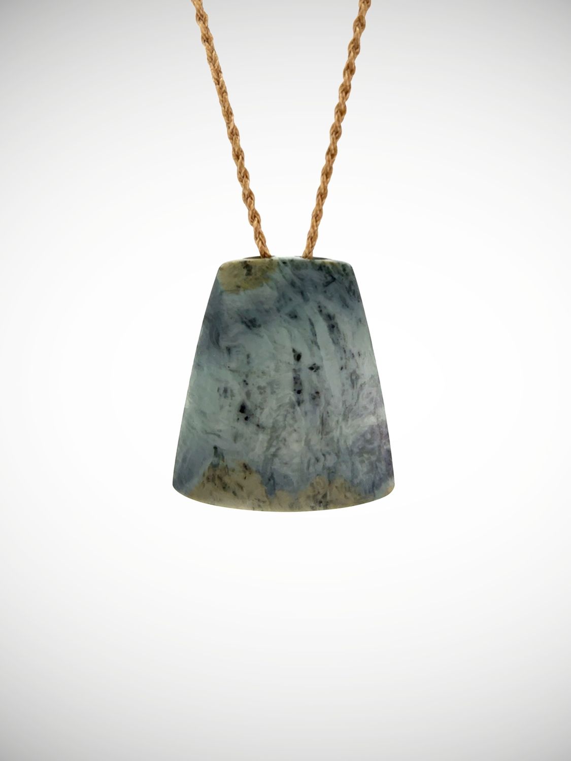 Moko Pounamu Toki NZ Genuine Nelson Jade Te Tau Ihu Greenstone - Maukakukuta
