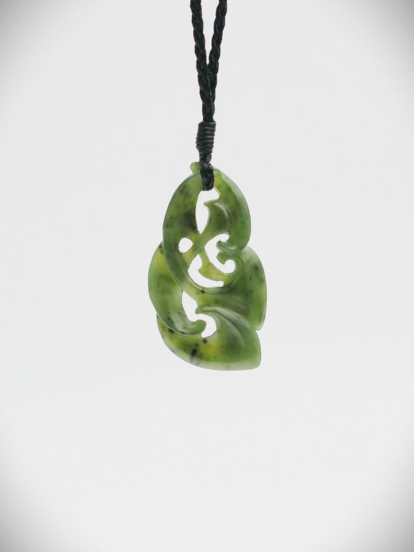Moko Pounamu Seaweed NZ Genuine Kawakawa Greenstone - Puketapu