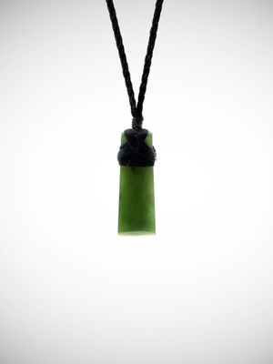 Moko Pounamu Toki NZ Genuine Kahurangi Greenstone - Taipariroa
