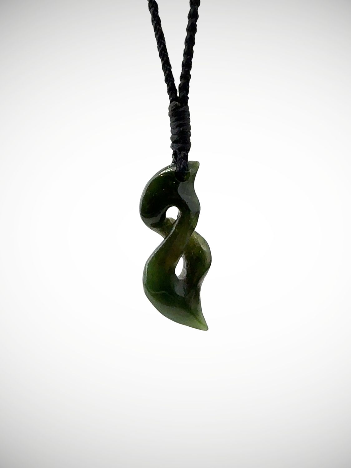 Moko Pounamu Pikorua (Twist) NZ Genuine Kahurangi Greenstone - Hinerukutai