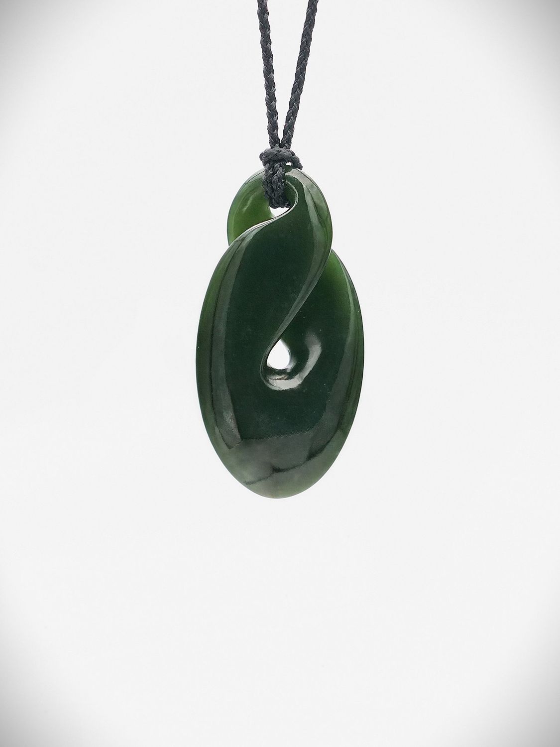 Moko Pounamu Pikorua (Twist) NZ Genuine Kawakawa Greenstone - Ohingaiti