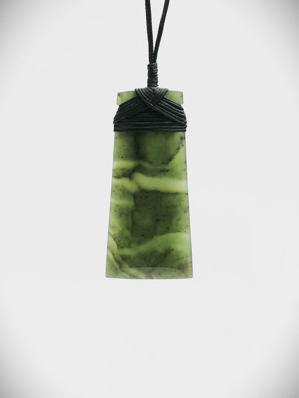 Moko Pounamu Toki NZ Genuine Hapopo Greenstone - Maniaiti