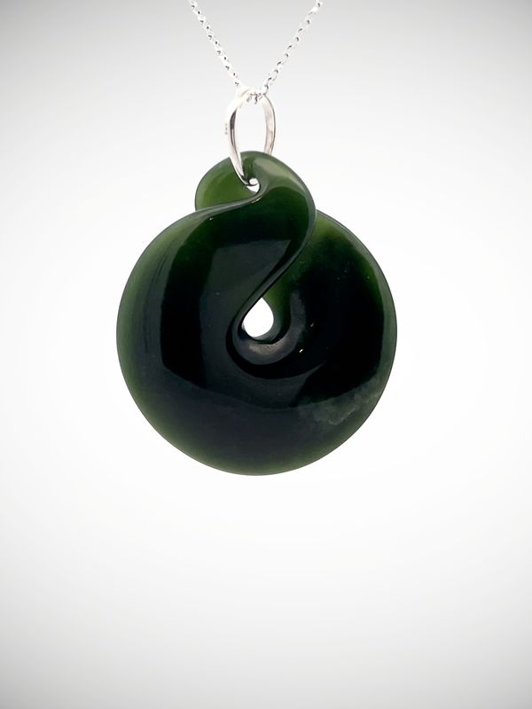 Moko Pounamu Single Pikorua NZ Genuine Kawakawa Greenstone & Sterling Silver - Te Waewae
