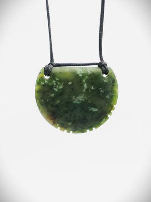 Moko Pounamu Kouma (Breastplate) NZ Genuine Hapopo Greenstone - Raupunga