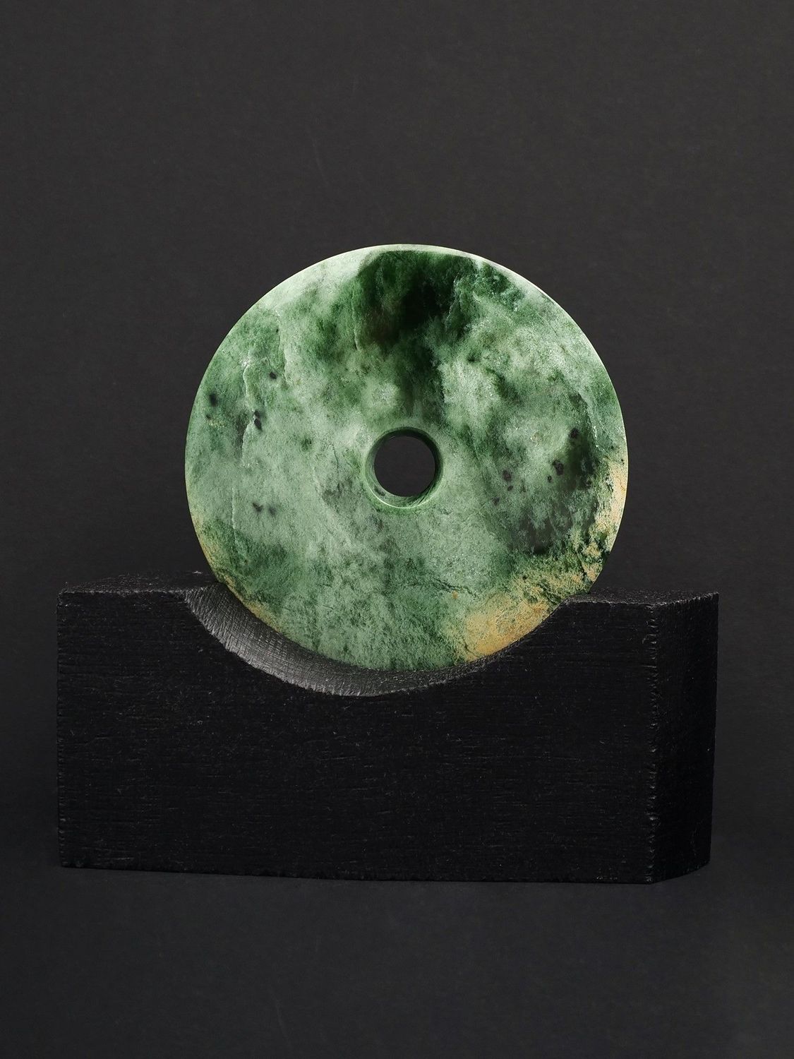 Moko Pounamu Porohita (Disc) Sculpture NZ Genuine Marsden Flower Greenstone - Punakaiki