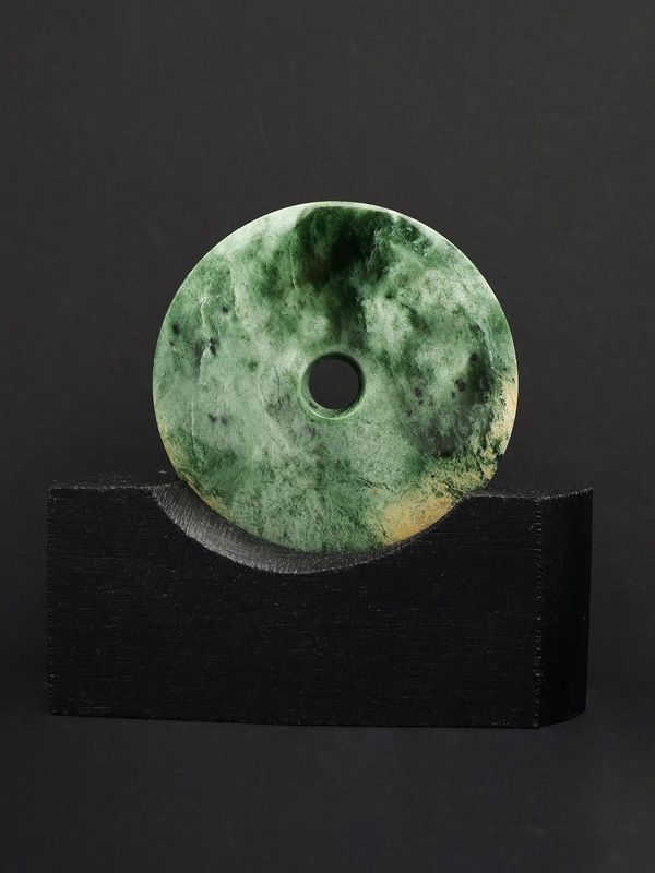 Moko Pounamu Porohita (Disc) Sculpture NZ Genuine Marsden Flower Greenstone - Punakaiki