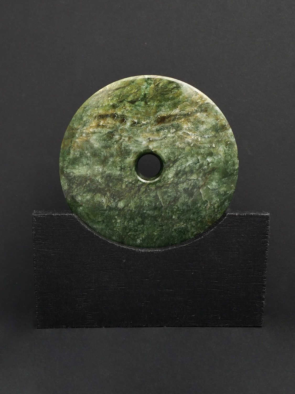 Moko Pounamu Porohita (Disc) Sculpture NZ Genuine Raukaraka  Greenstone - Horotiu