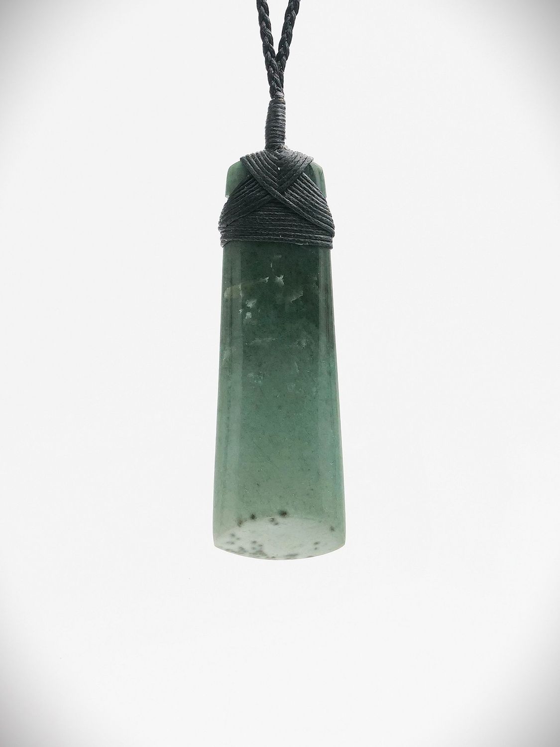 Moko Pounamu Toki NZ Genuine Kawakawa Flower Greenstone - Waitomo