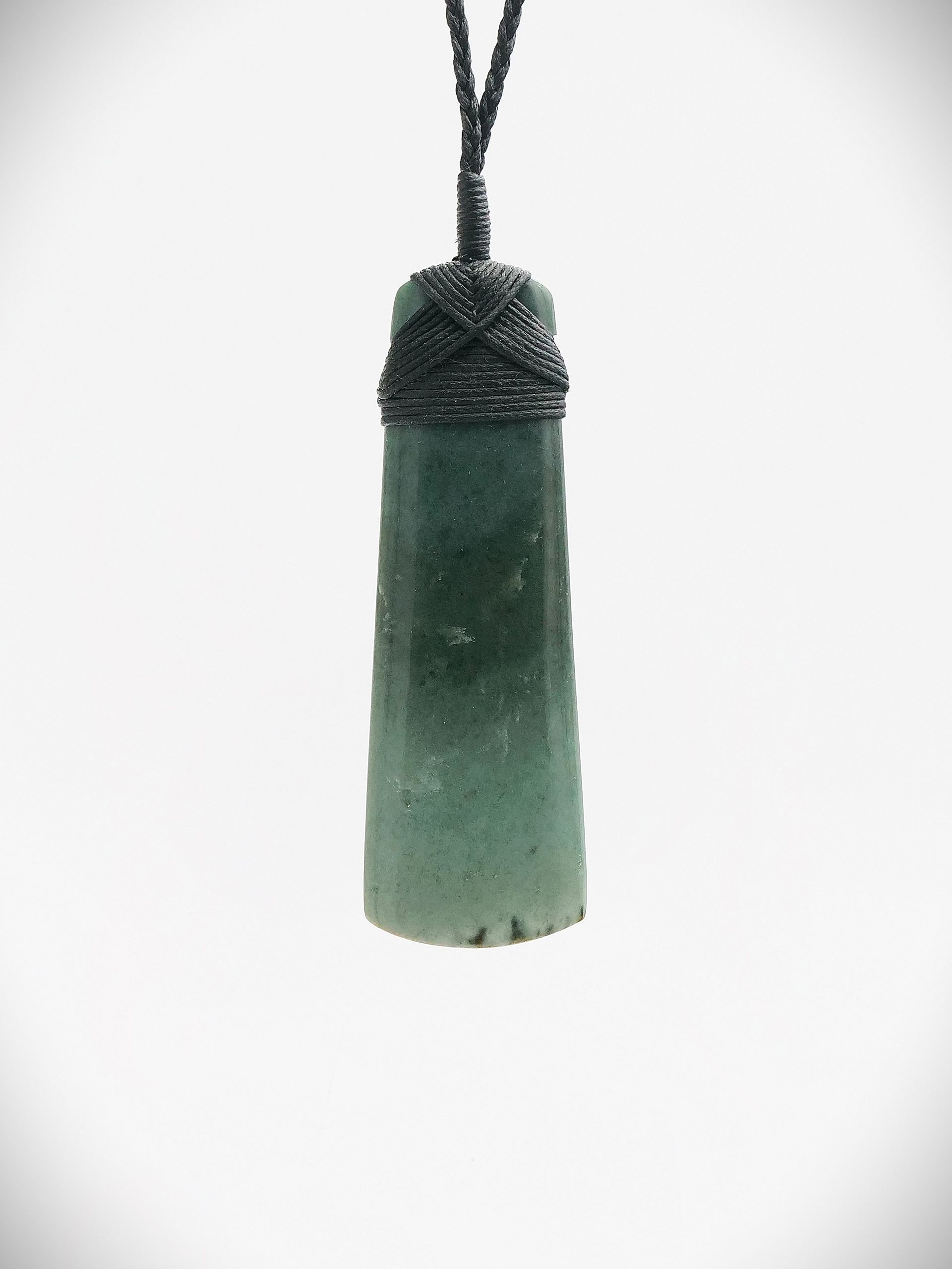 Moko Pounamu Toki NZ Genuine Kawakawa Flower Greenstone - Waitomo
