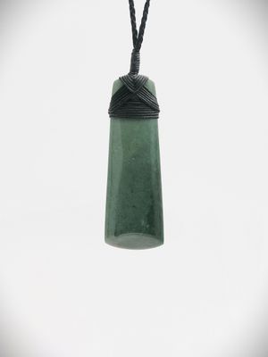 Moko Pounamu Toki NZ Genuine Kawakawa Flower Greenstone - Te Rauhina