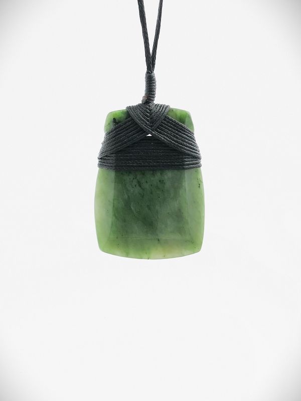 Moko Pounamu Toki NZ Genuine Kawakawa Greenstone - Mahanga