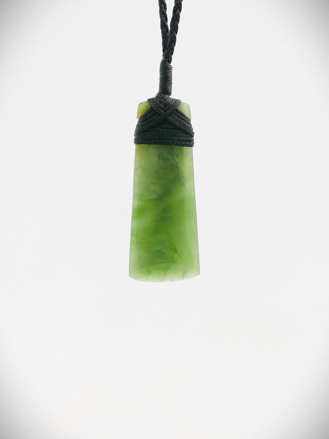 Moko Pounamu Toki NZ Genuine Kahotea Greenstone - Whanganui