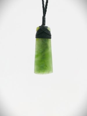 Moko Pounamu Toki NZ Genuine Kahotea Greenstone - Whanganui