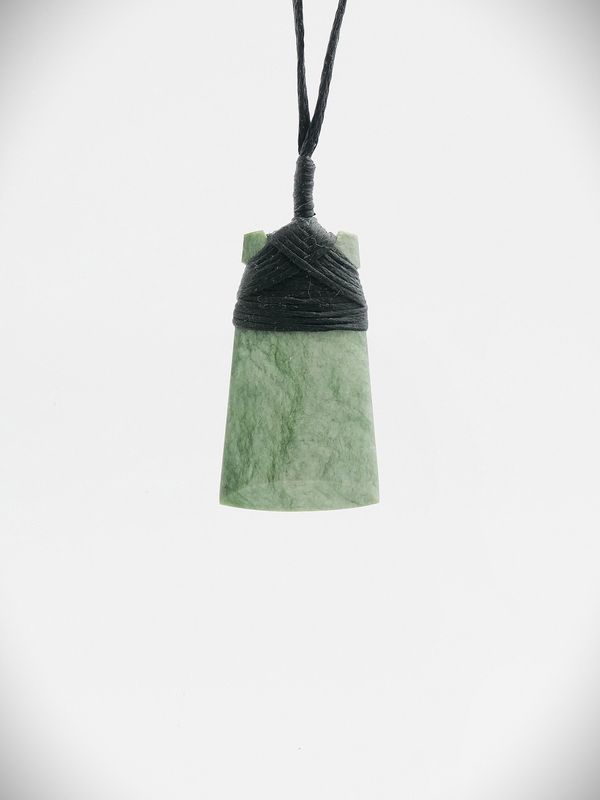 Moko Pounamu Toki NZ Genuine Auhunga Greenstone - Panguru