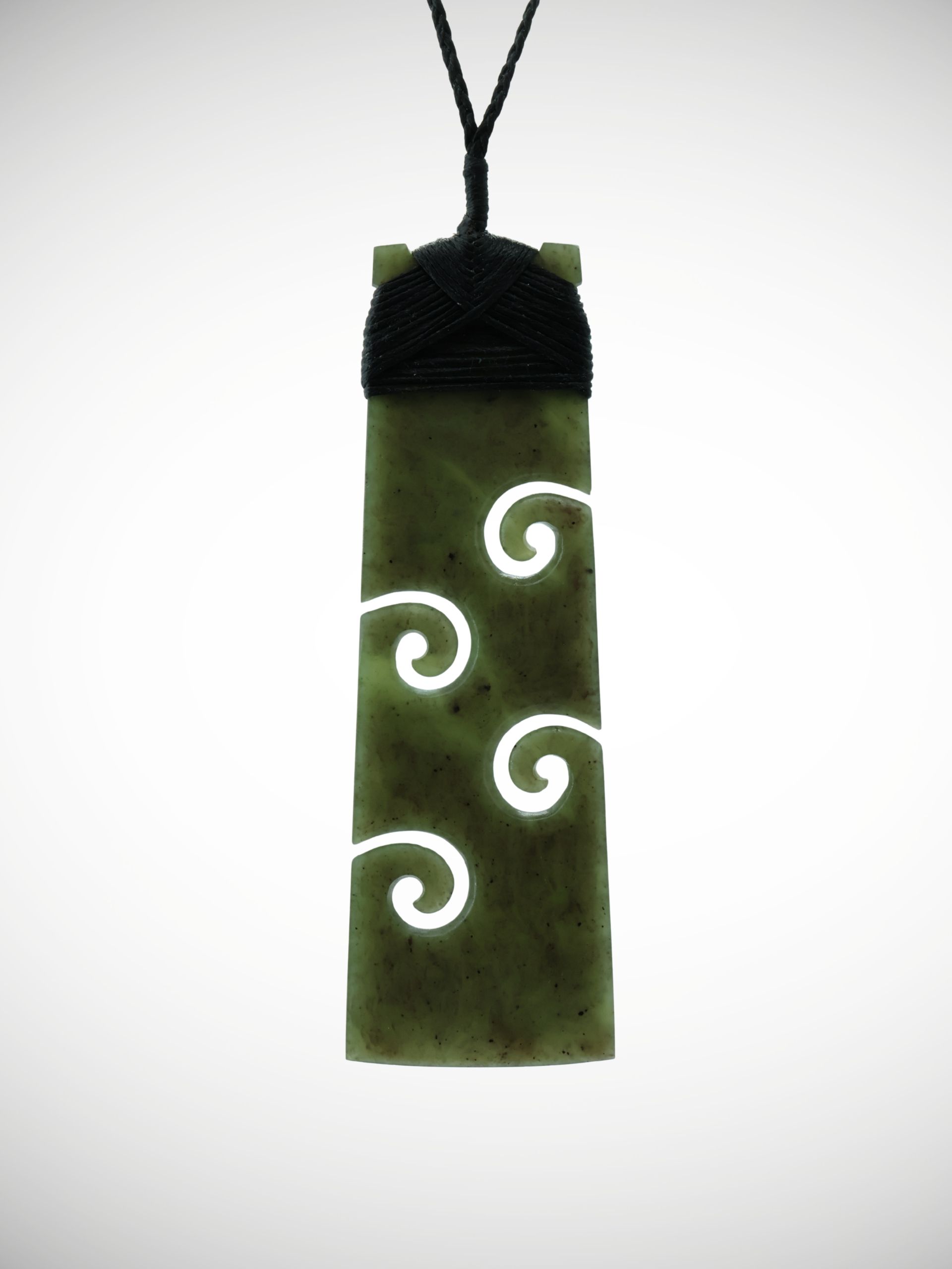Moko Pounamu Toki NZ Genuine Inanga Greenstone - Rakirua