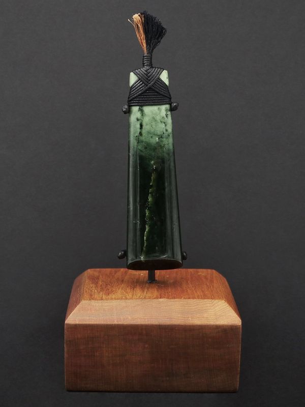 Moko Pounamu Toki NZ Genuine Kawakawa Flower Greenstone - Waimiha
