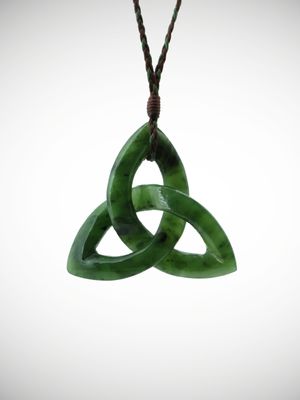 Moko Pounamu Triquetra Trinity Knot NZ Genuine Kahurangi Greenstone - Takamana